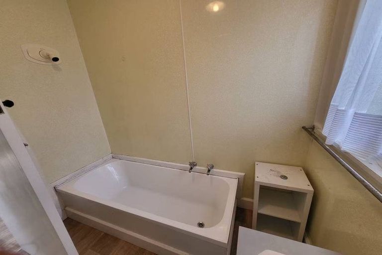 Photo of property in 3/41 Settlement Road, Papakura, 2110