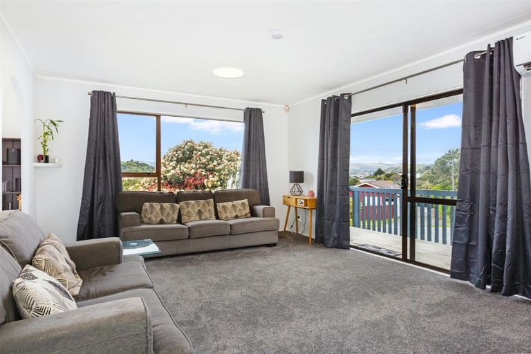 Photo of property in 209 Staithes Drive South, Whitby, Porirua, 5024