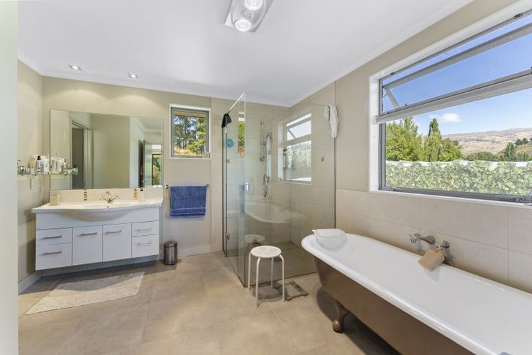 Photo of property in 36 Hawley Road, Blackmans, Alexandra, 9391