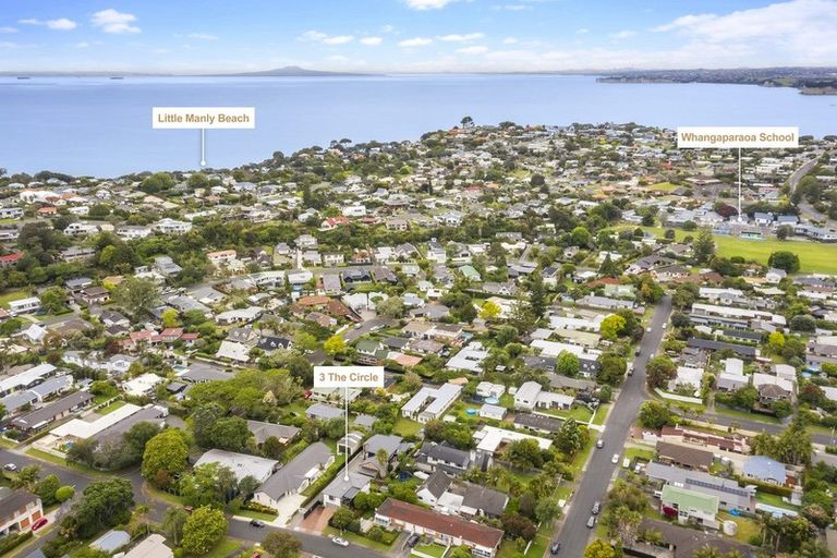 Photo of property in 3 The Circle, Manly, Whangaparaoa, 0930