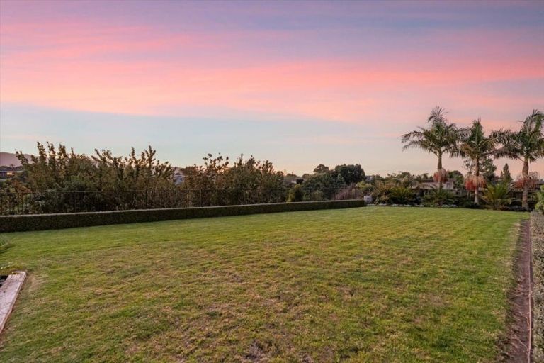 Photo of property in 6 Donelle Place, Te Puke, 3119