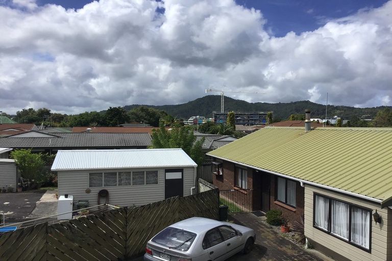 Photo of property in 17 Third Avenue, Avenues, Whangarei, 0110