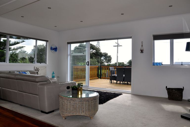 Photo of property in 174a Seaforth Road, Waihi Beach, 3611
