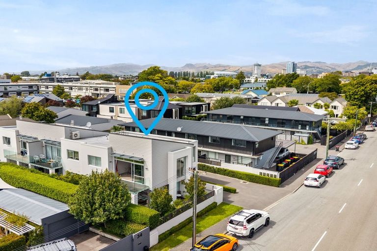 Photo of property in 26 Springfield Road, Saint Albans, Christchurch, 8014