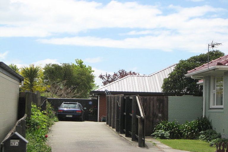 Photo of property in 2/67 Dunedin Street, Redwood, Christchurch, 8051