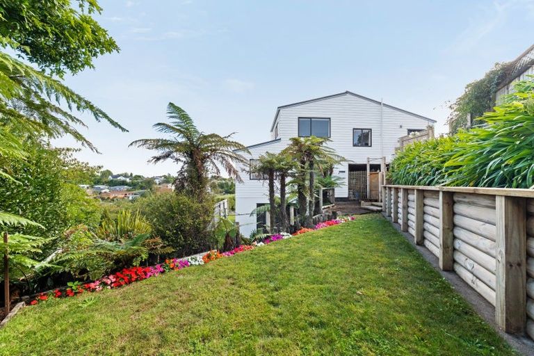 Photo of property in 17 Ballantrae Place, Highlands Park, New Plymouth, 4312