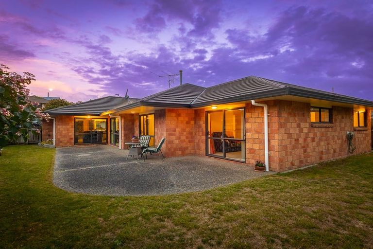 Photo of property in 40 Campion Road, Waikanae Beach, Waikanae, 5036