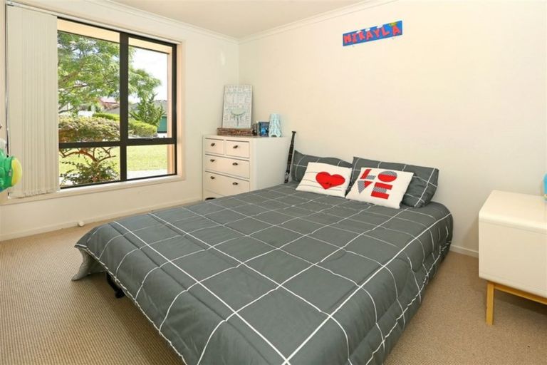 Photo of property in 23 Brittany Drive, Henderson, Auckland, 0612