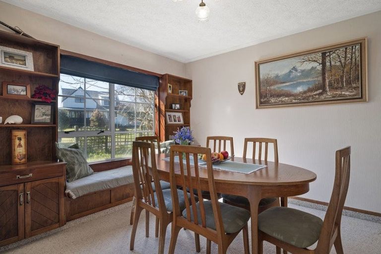 Photo of property in 2 Kirk Lane, Owhata, Rotorua, 3010