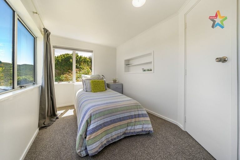 Photo of property in 3c Maungaraki Road, Korokoro, Lower Hutt, 5012