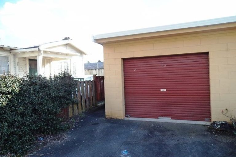 Photo of property in 6/1243 Victoria Street, Whitiora, Hamilton, 3200