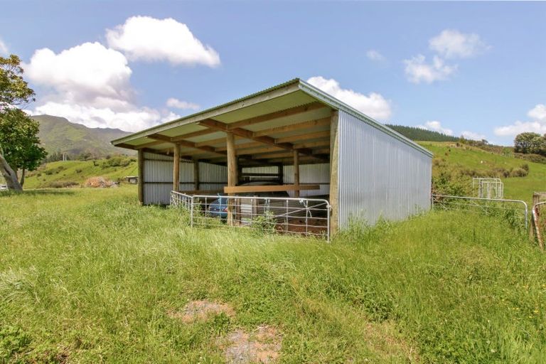 Photo of property in 226 Mangahao Road, Shannon, Palmerston North, 4474