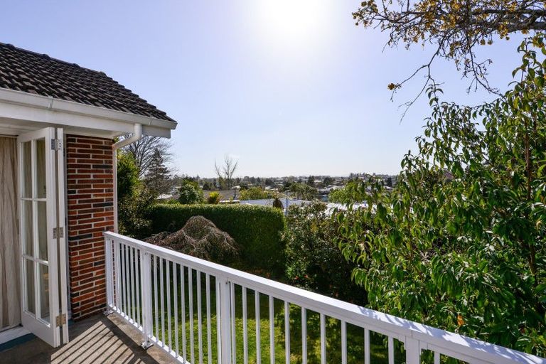 Photo of property in 39 Hillcrest Road, Hillcrest, Hamilton, 3216