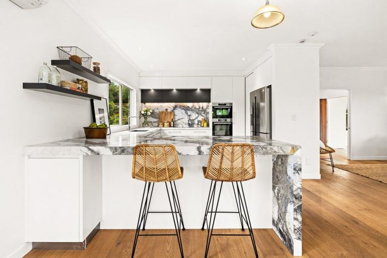 Photo of property in 130 Margaret Avenue, Havelock North, 4130