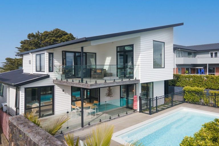 Photo of property in 167 Sandspit Road, Shelly Park, Auckland, 2014