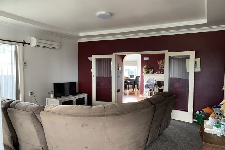 Photo of property in 134 Weraroa Road, Levin, 5510