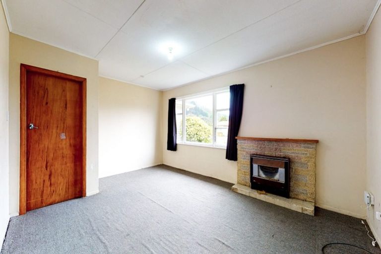 Photo of property in 10 Bythell Street, Wainuiomata, Lower Hutt, 5014