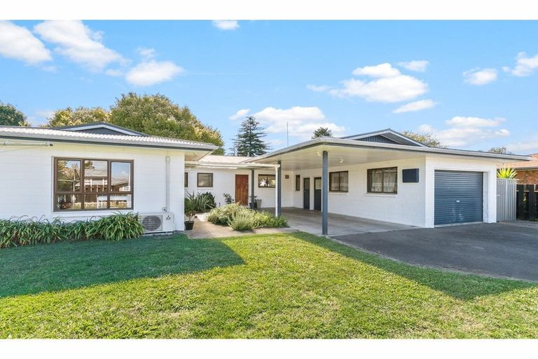 Photo of property in 28 Plymouth Road, Flaxmere, Hastings, 4120