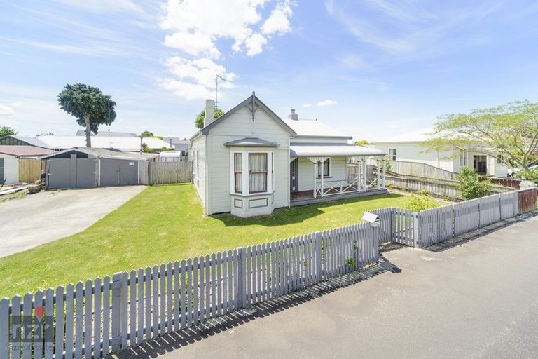Photo of property in 67 Beattie Street, Feilding, 4702