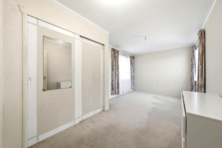 Photo of property in 10 House Avenue, Mangere Bridge, Auckland, 2022