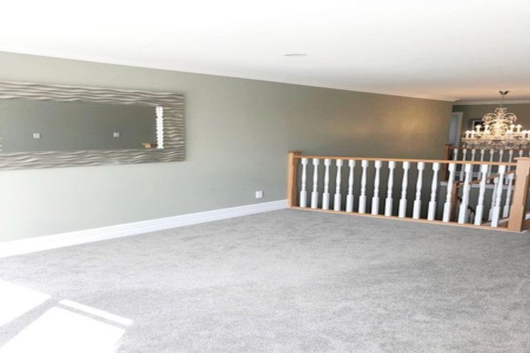 Photo of property in 39 Headland Drive, Long Bay, Auckland, 0630