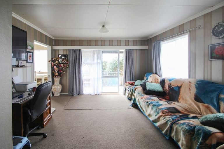 Photo of property in 74 Hull Street, South Hill, Oamaru, 9400