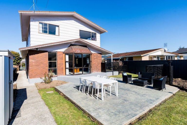 Photo of property in 41 Severn Street, Green Island, Dunedin, 9018