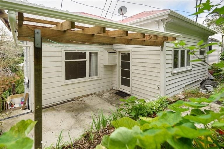 Photo of property in 7 Hadfield Terrace, Kelburn, Wellington, 6012