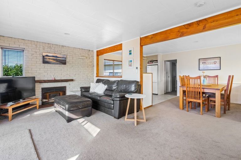 Photo of property in 1 Boeing Road, Onerahi, Whangarei, 0110