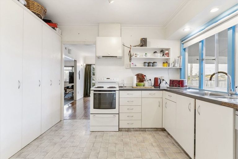 Photo of property in 52 Sixteenth Avenue, Tauranga South, Tauranga, 3112