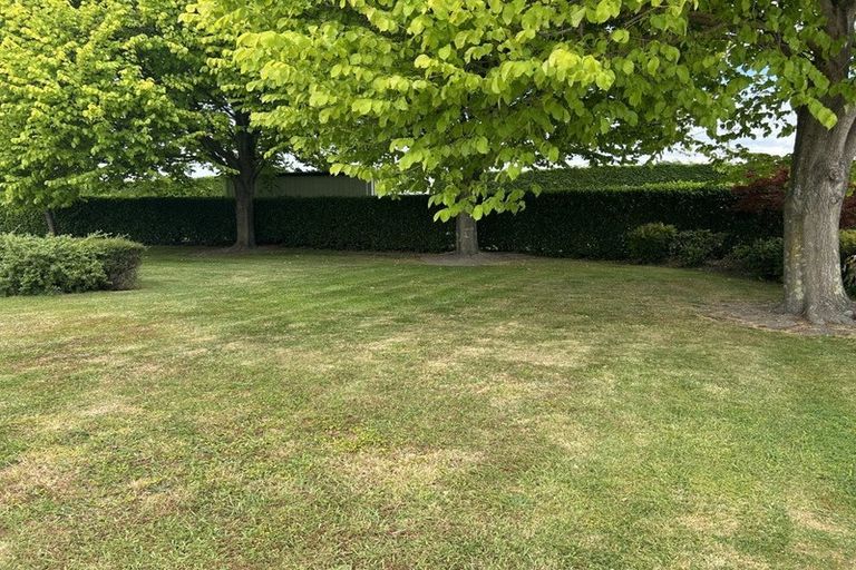 Photo of property in 98 Crystall Road, Pakipaki, Hastings, 4172