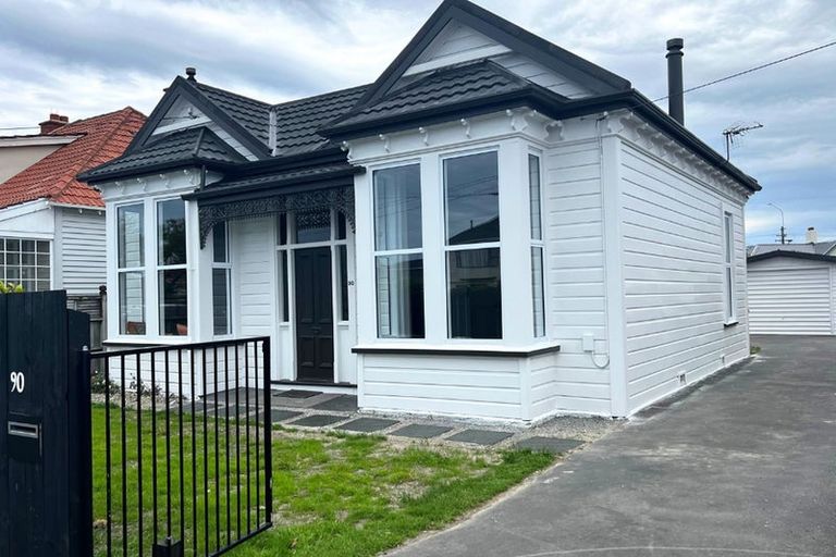 Photo of property in 92 Queens Drive, Saint Kilda, Dunedin, 9012