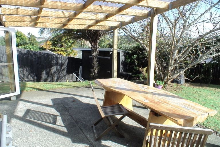 Photo of property in 30 Hobby Avenue, Birkdale, Auckland, 0626