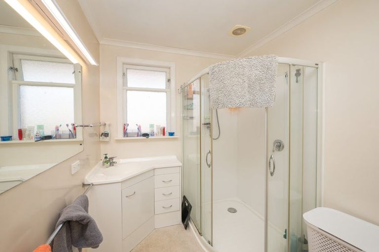 Photo of property in 138 Easther Crescent, Kew, Dunedin, 9012