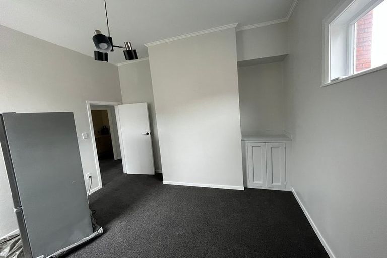 Photo of property in 28 Macdonald Crescent, Te Aro, Wellington, 6011