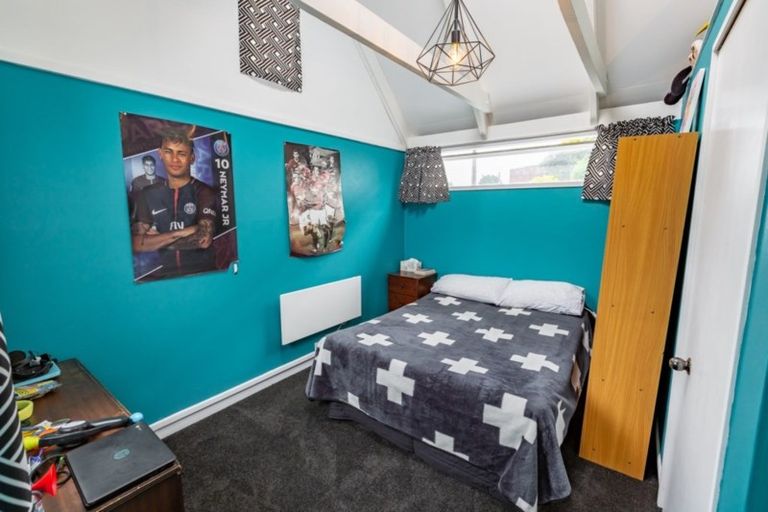 Photo of property in 13 Walton Road, Paraparaumu Beach, Paraparaumu, 5032