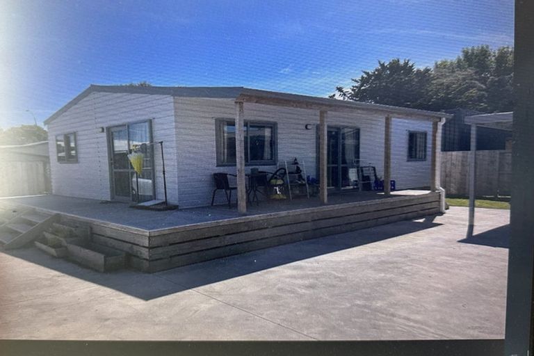 Photo of property in 14 English Street, St Andrews, Hamilton, 3200