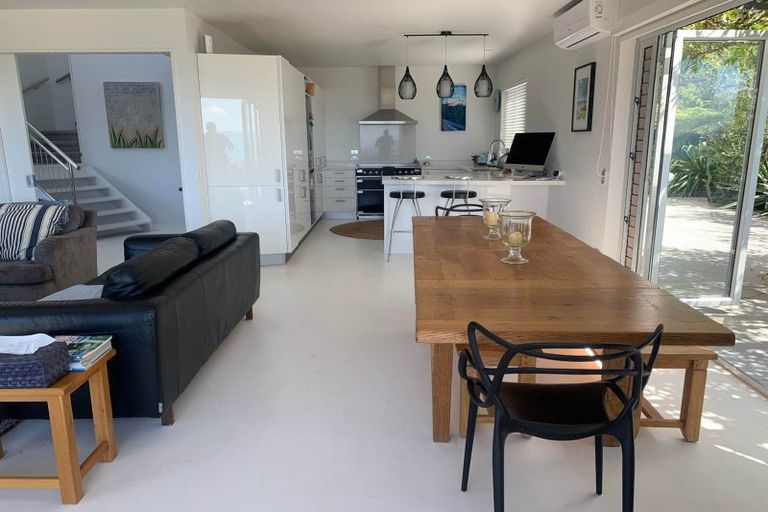 Photo of property in 17 Seacrest Boulevard, Langs Beach, Waipu, 0582