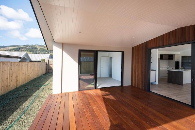 Photo of property in 32 Greenway Crescent, Hope, Richmond, 7020