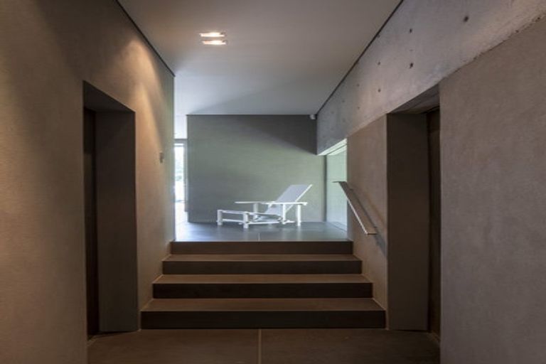 Photo of property in 76 Cliff Road, Torbay, Auckland, 0630