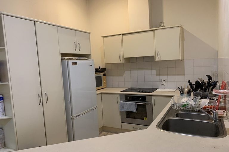 Photo of property in Kingsbridge Apartments, 1j/72 Wellesley Street West, Auckland Central, Auckland, 1010