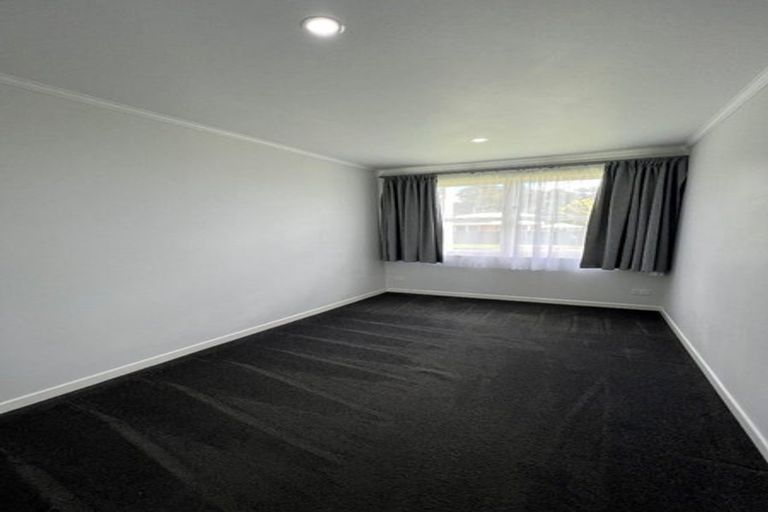 Photo of property in 27 Alma Crescent, Papakura, 2110