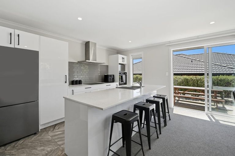 Photo of property in 4 Ratahi Way, Omokoroa, 3114
