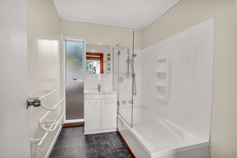 Photo of property in 16 Mount Biggs Road, Halcombe, Feilding, 4779