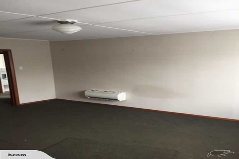 Photo of property in 29 Rowcliffe Crescent, Avonside, Christchurch, 8061