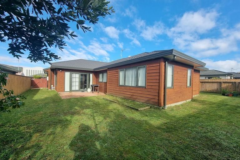 Photo of property in 68 Leighton Avenue, Waiwhetu, Lower Hutt, 5010