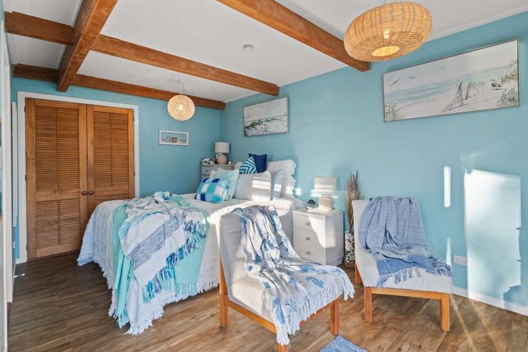 Photo of property in 33 Ranui Crescent, Diamond Harbour, Lyttelton, 8971