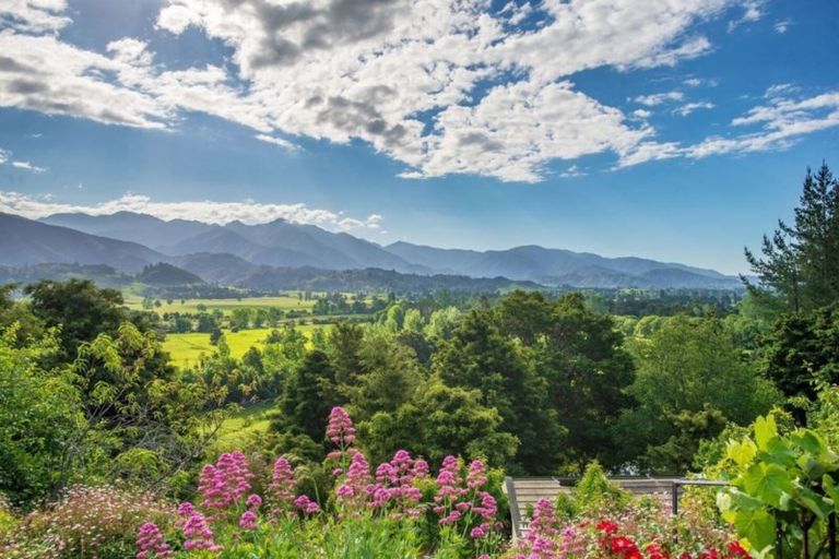 Photo of property in 695 East Takaka Road, East Takaka, Takaka, 7183