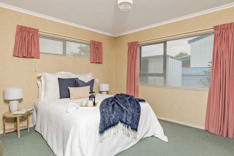 Photo of property in 6a Bunny Street, Masterton, 5810