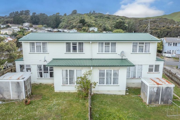 Photo of property in 39-41 Westmeath Street, Waitangirua, Porirua, 5024